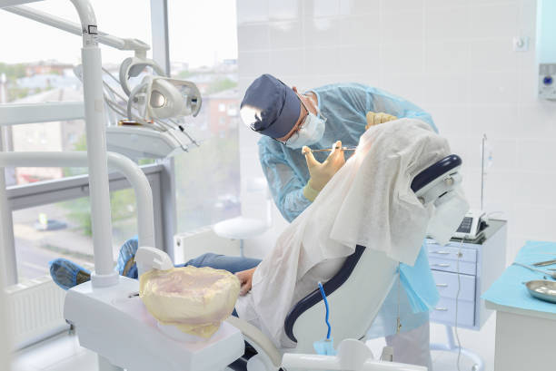 Best Emergency Tooth Extraction in Waterloo, IL